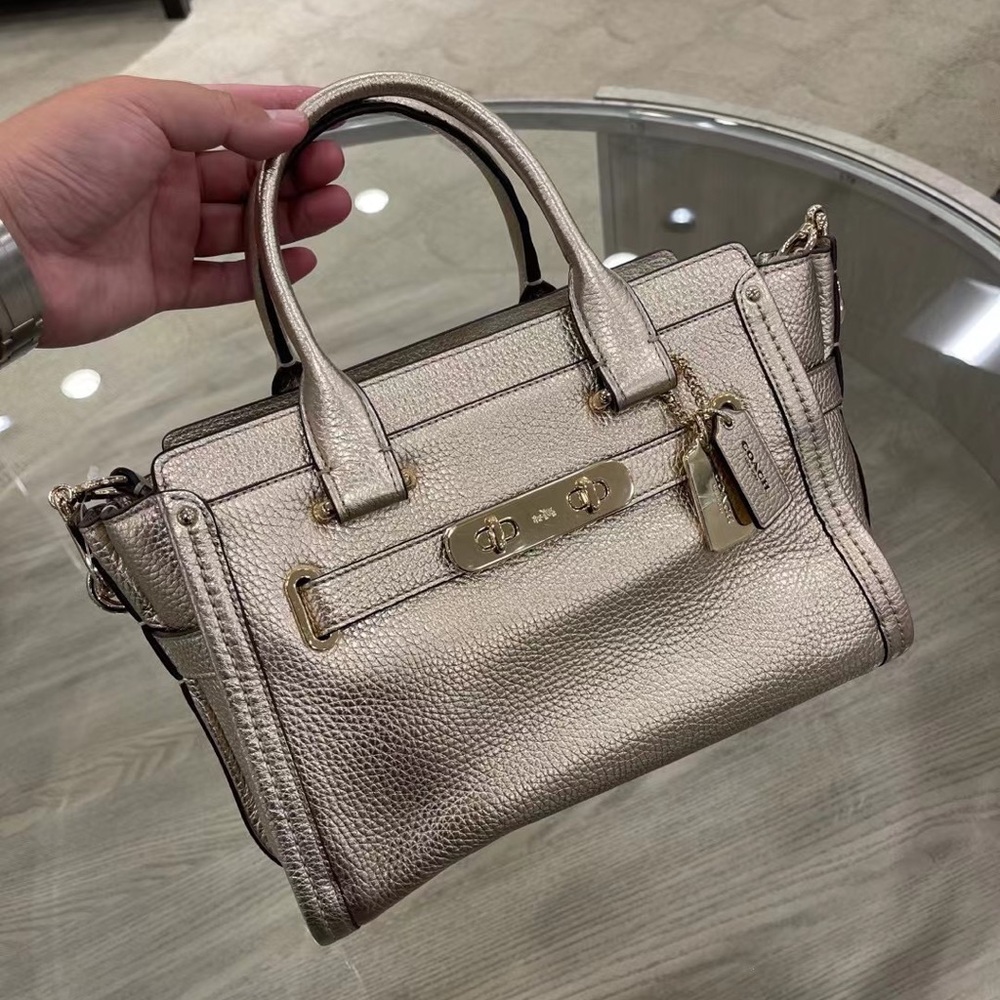 Coach new bag (swagger)